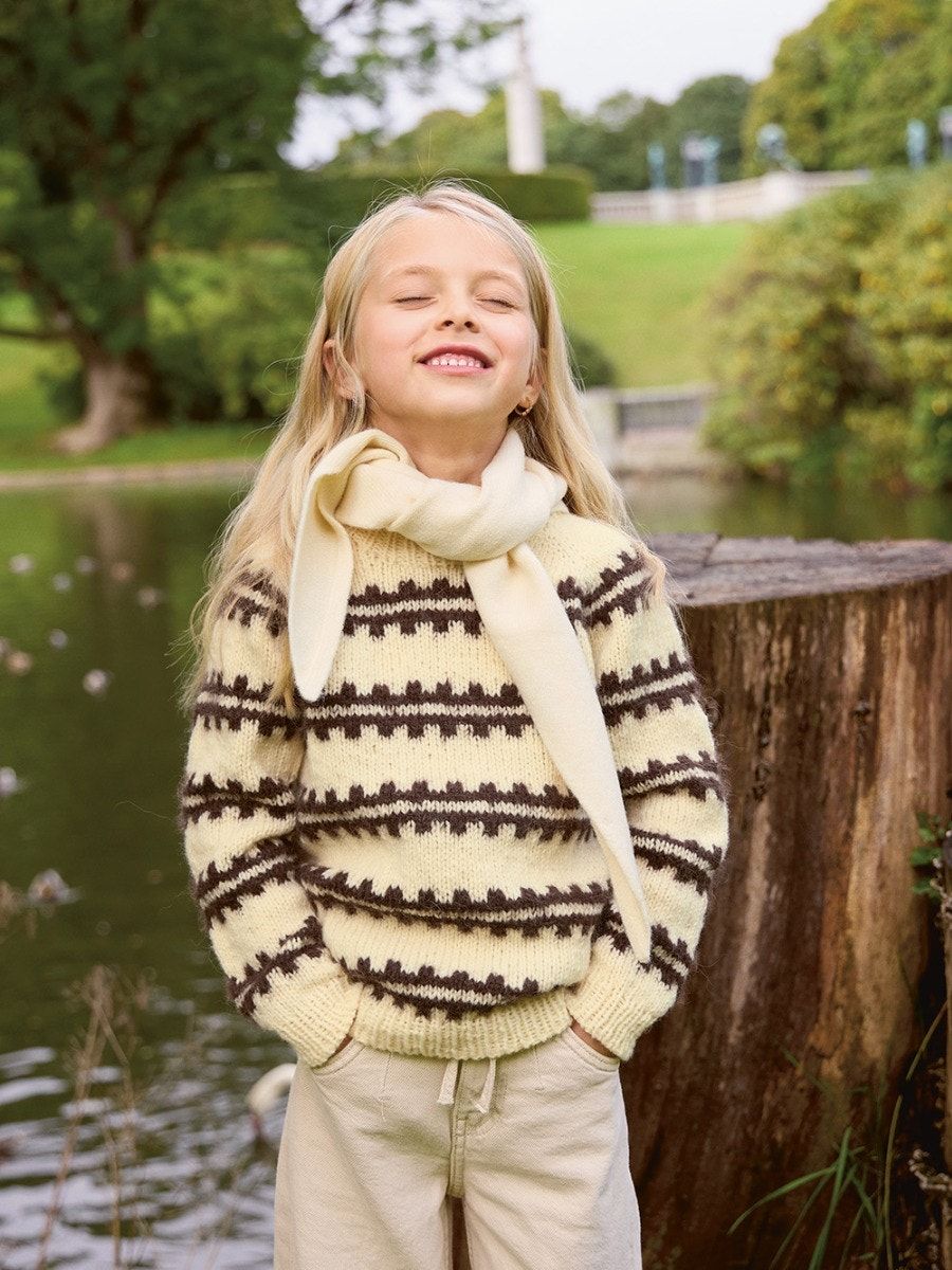 Sandnes Garn 2513 No. 3 – Ridge Sweater Junior