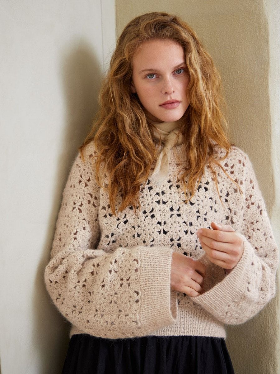 Sandnes Garn 2403 No. 6 – Fleur sweater