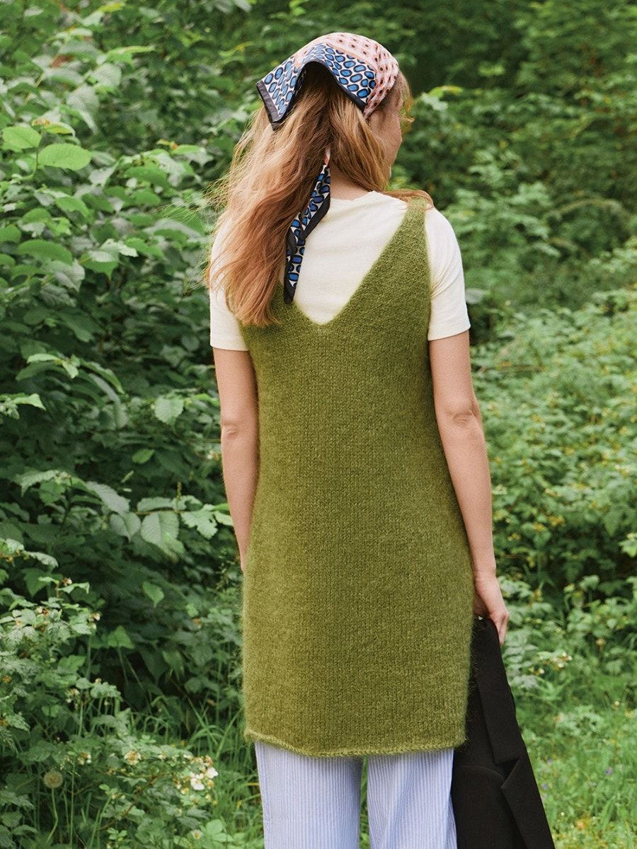 Sandnes Garn 2507 No. 9 – Meadow Dress