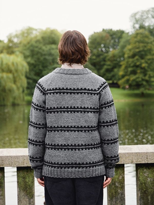 Sandnes Garn 2513 No. 2 – Ridge Sweater Man