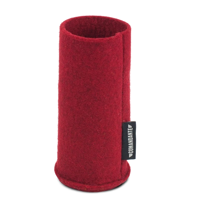 COMANDANTE C40 felt sleeve color Cherry