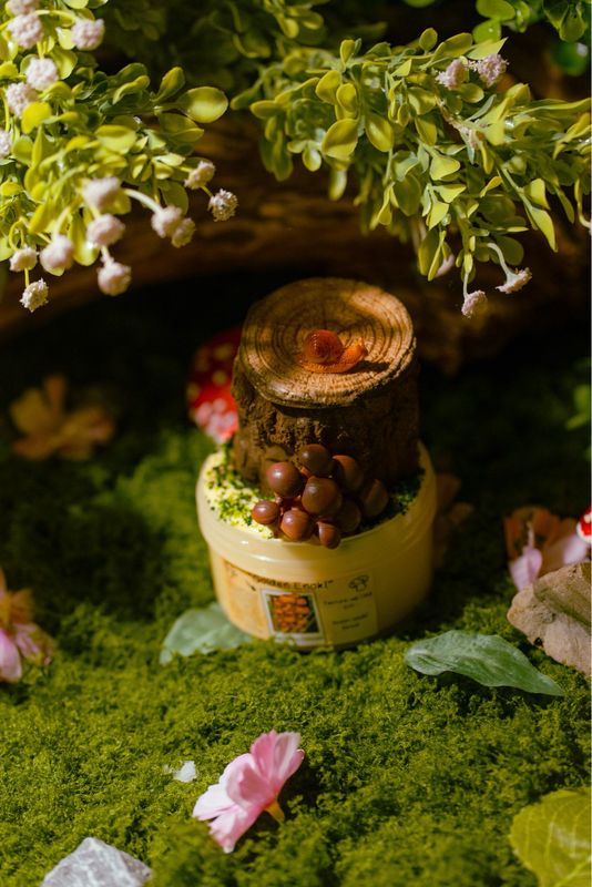 Golden Enoki Mushroom (with charms)
