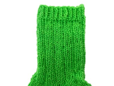 Gestrickte Socken, Größe 24/25, Grün
