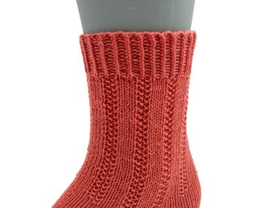 Gestrickte Socken, Größe 37/38, Lachs