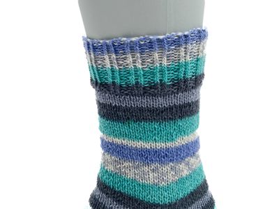 Gestrickte Socken, Größe 38/39, Türkis-Blau