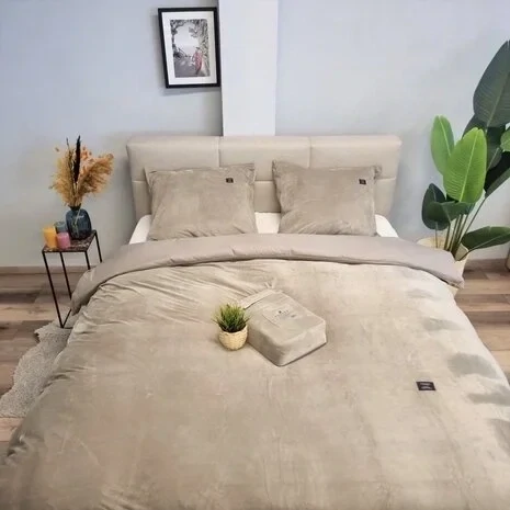Dekbedovertrek Beau Maison velvet fluweel taupe