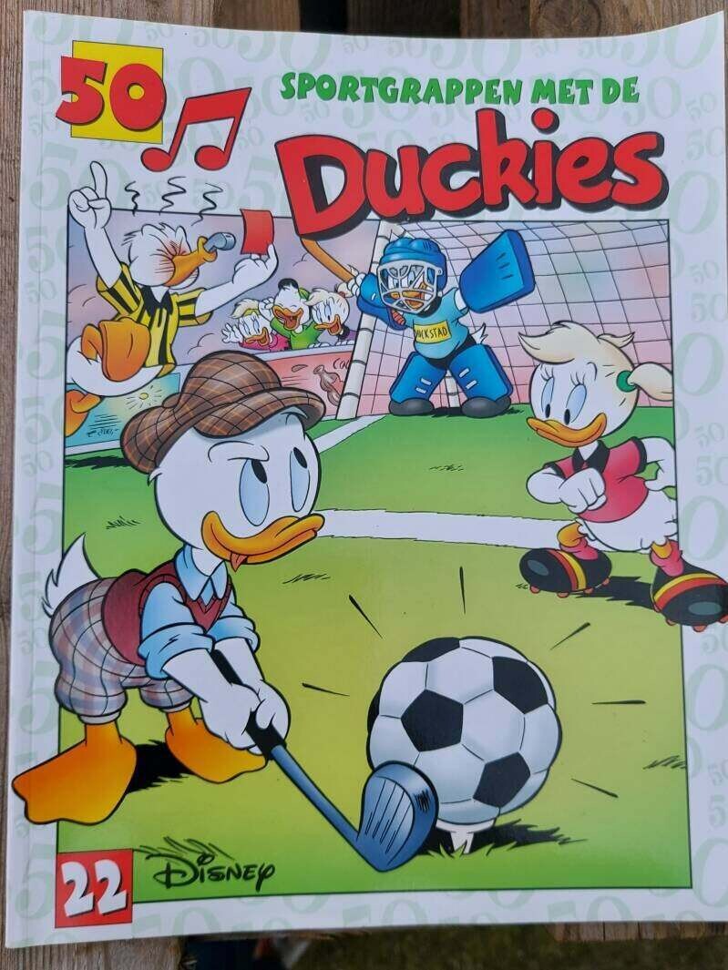 Donald Duck 50 sportgrappen met de duckies nr 22