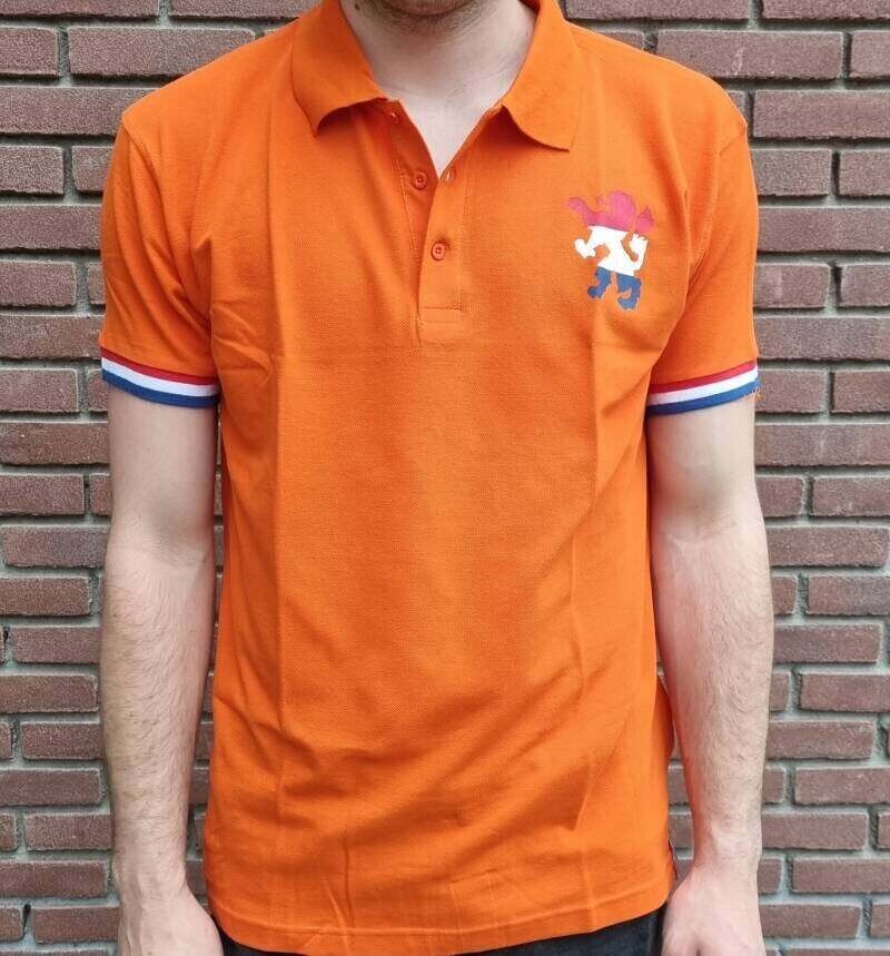 Oranje shirt verkrijgbaar in M, L en XL
