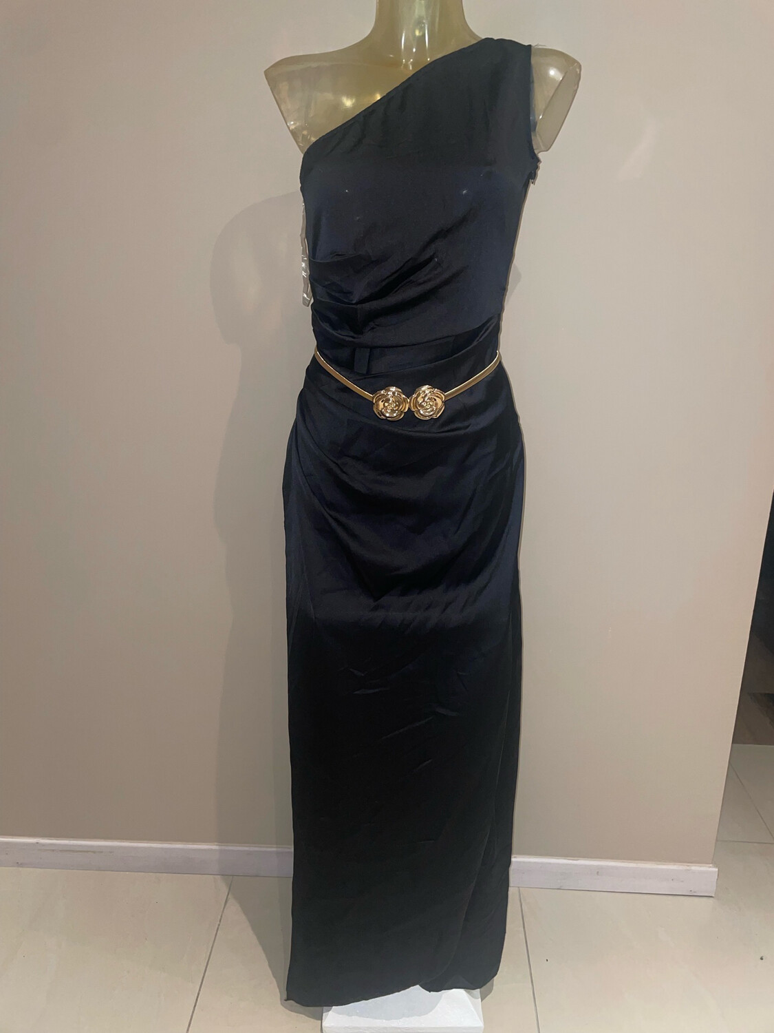 Robe longue satinée