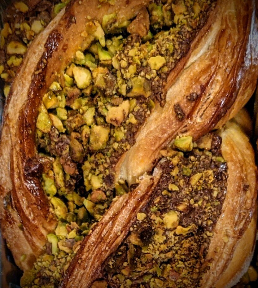 Nutella&amp;Pistachio Babka