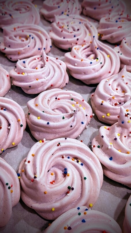 Fairy Meringue Kisses