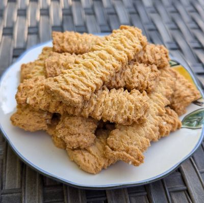 Coconut Crunch Cookies