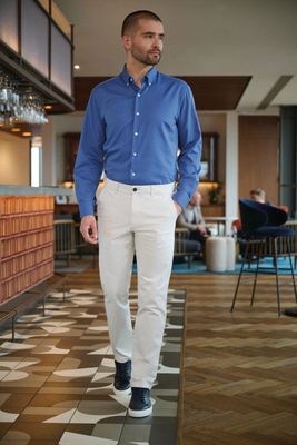 Leo Slim Fit Chino