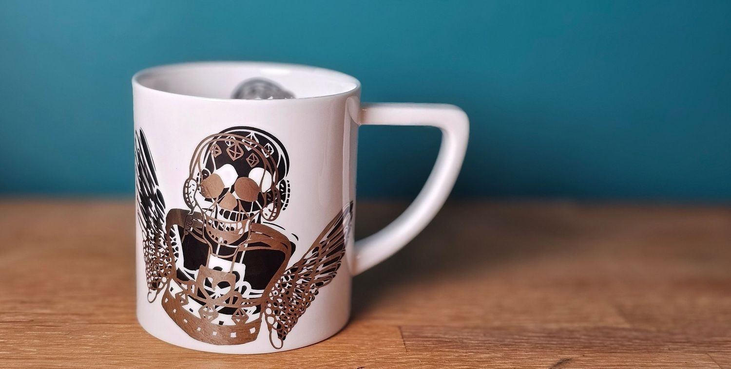 *New edition 'Positive skull'  Platinum skull mug