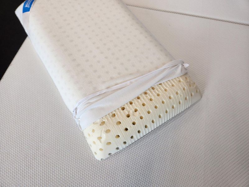 Barone Cuscino a Saponetta forato in memory foam42x72x8 cm Barone Cuscino a Saponetta forato in memory foam42x72x8 cm