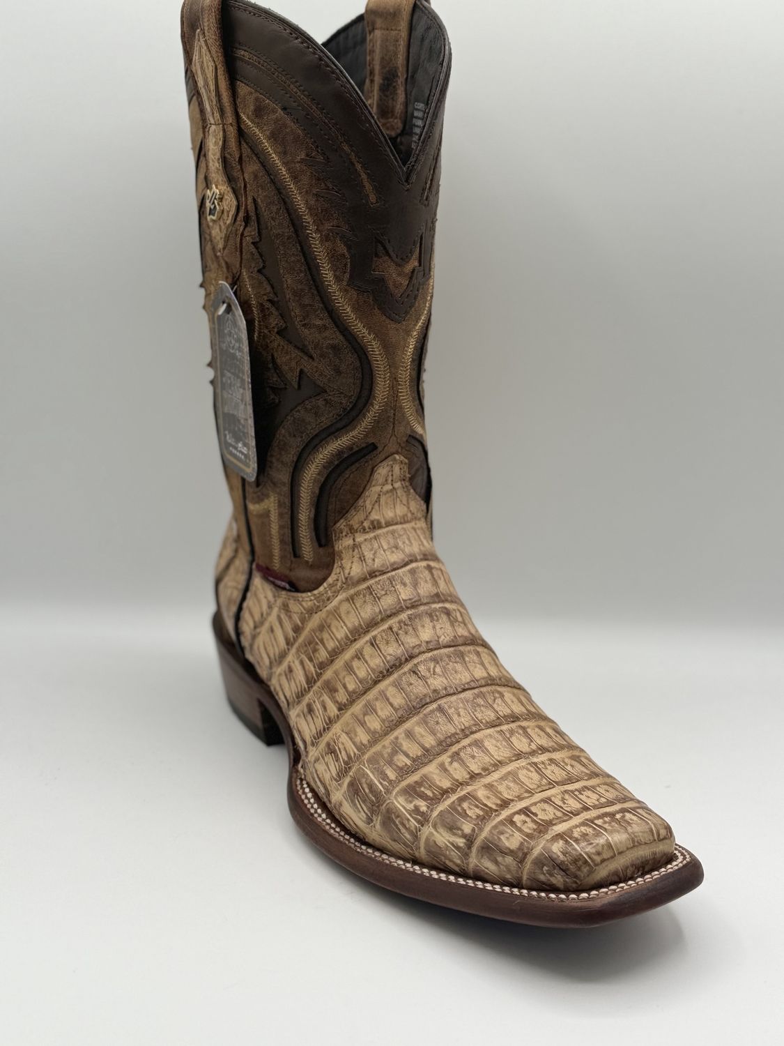 Caiman Tail Antique Tc Toe Leather Sole