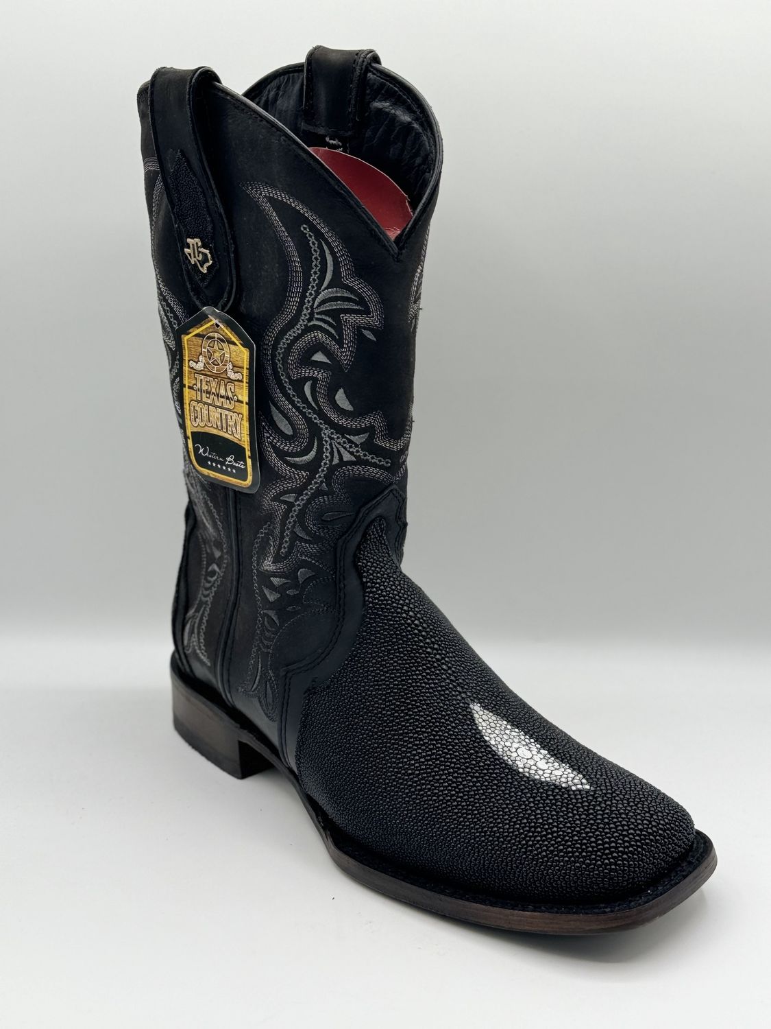 Stingray Luka Black Square Toe