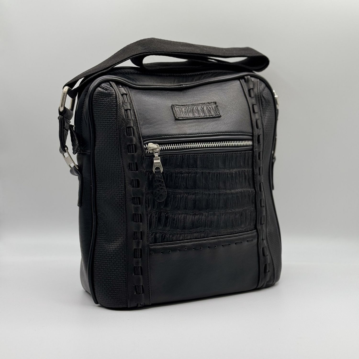 Caiman Black Unisex Exotic Bag E1342