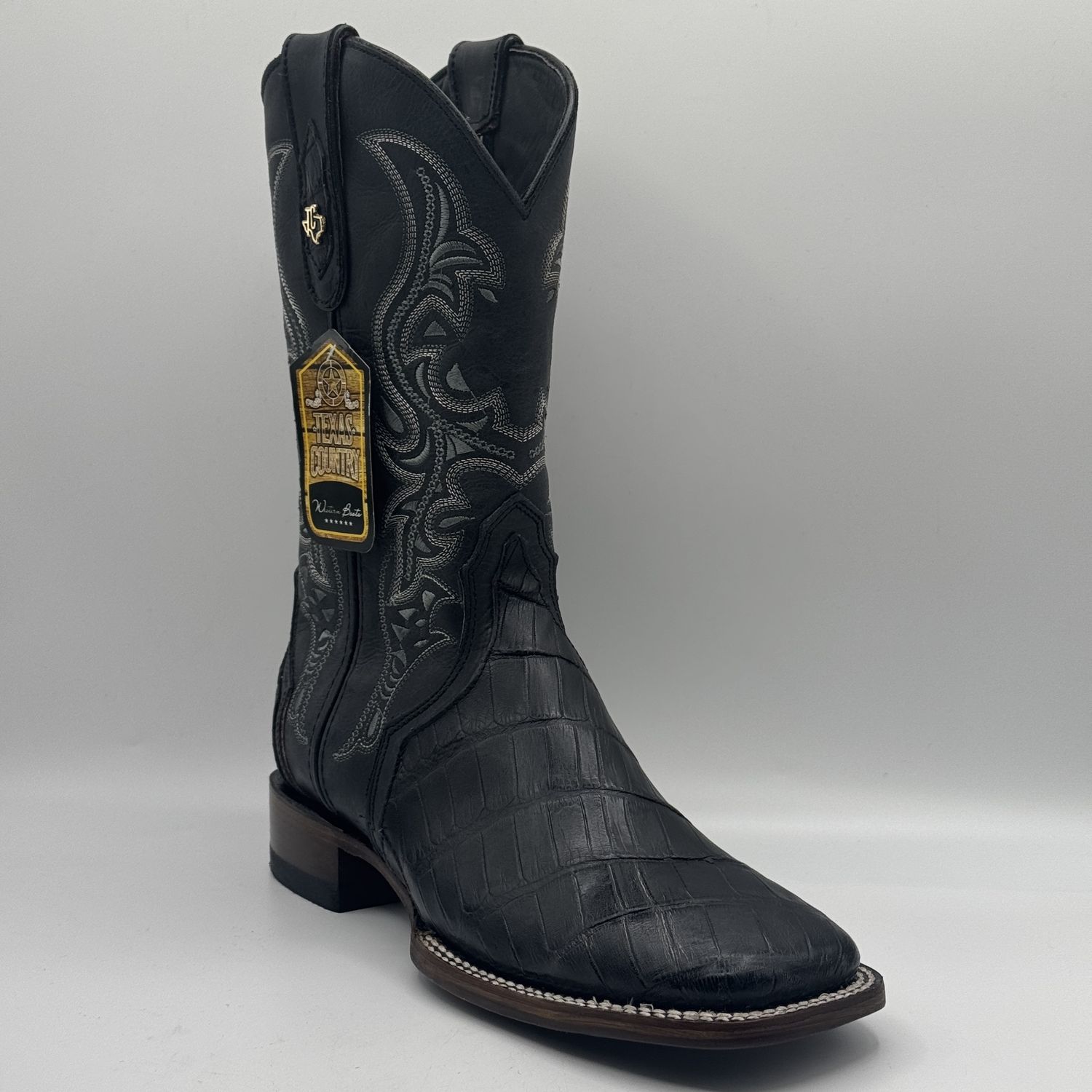 American L4garto Belly Black Square Toe Diagonal