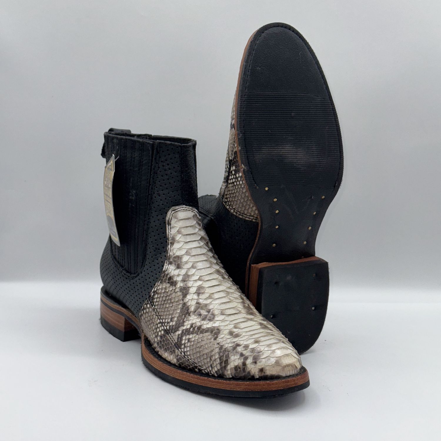 MEN&#39;S ANKLE BOOT ORIGINAL ROUND TOE, Modelo: Python Natural Goma, SIZE: 26MX 7US