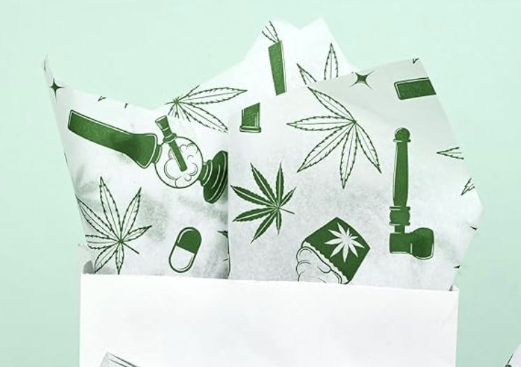 Green &amp; White Pot Leaf Tissue Paper