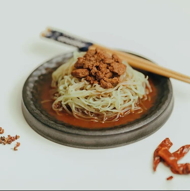 【品嘉生技】重慶酸辣鮪魚蒟蒻麵