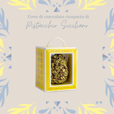 Uovo di cioccolato al latte ricoperto di Pistacchio