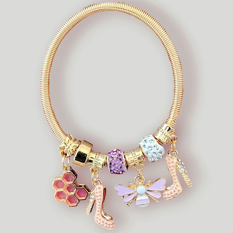 Bee Charm Bracelet – Elegant &amp; Unique Honeycomb Design