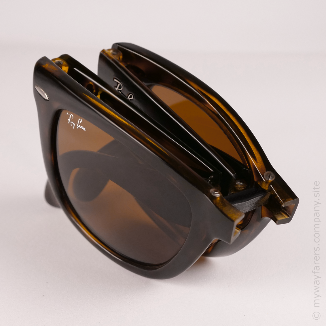 1 Black PLA Bridge (Replacement Part for Ray Ban Folding Wayfarer RB 4105).