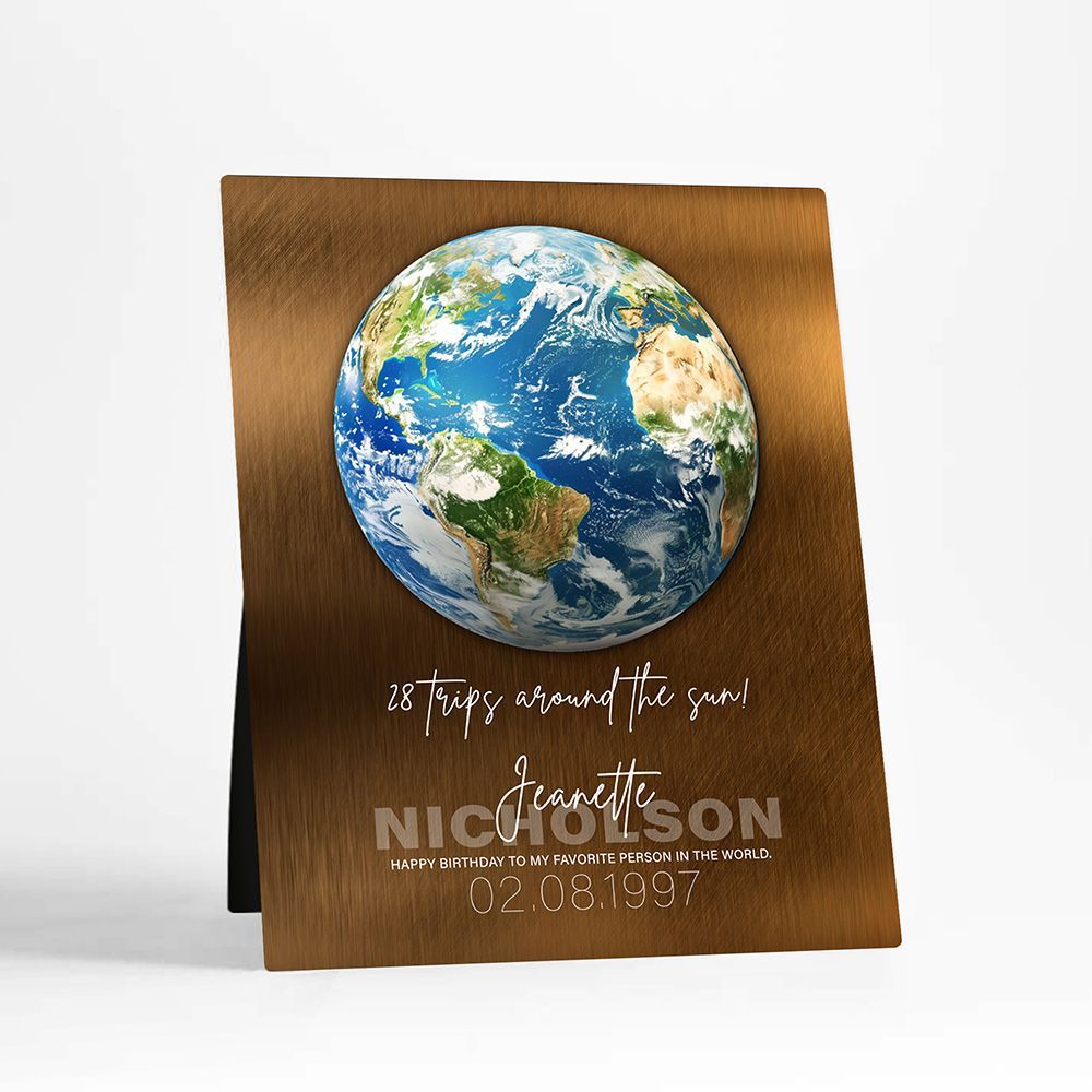 #1 Best Seller - Bronze Happy Birthday Favorite Person in the World Birthday Desktop Plaque Gift for Family D-2133