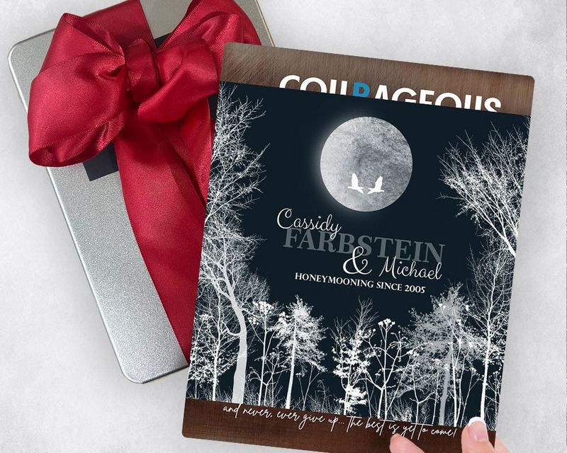 #1 Best Seller - Full Moon Tree Forest Anniversary Gift Delivery Box Gift for Couple TOY-1148