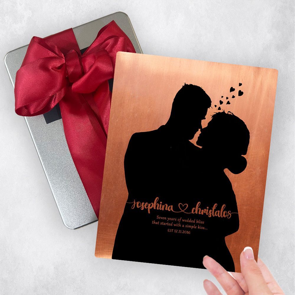 Copper Couple Silhouette 7th Anniversary Gift Delivery Box Gift for Couple TOY-1858