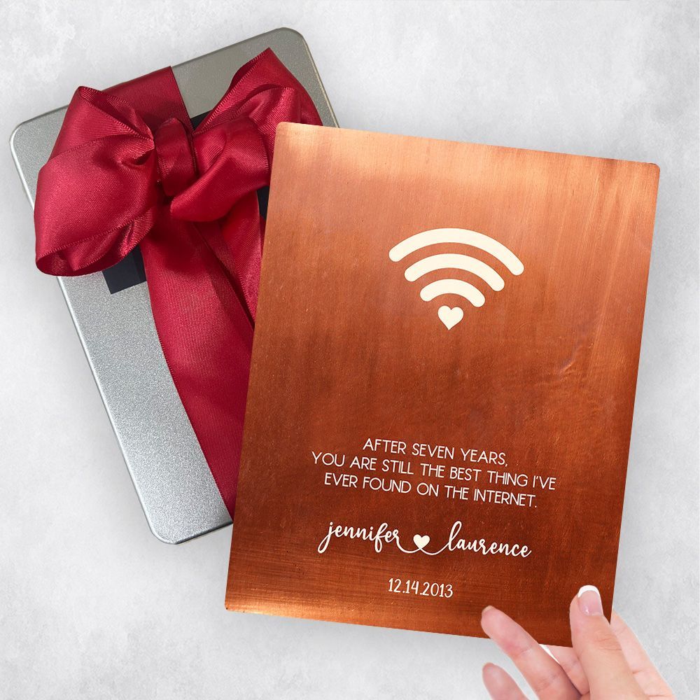 Copper Couple Silhouette 7th Anniversary Gift Delivery Box Gift for Couple TOY-1566