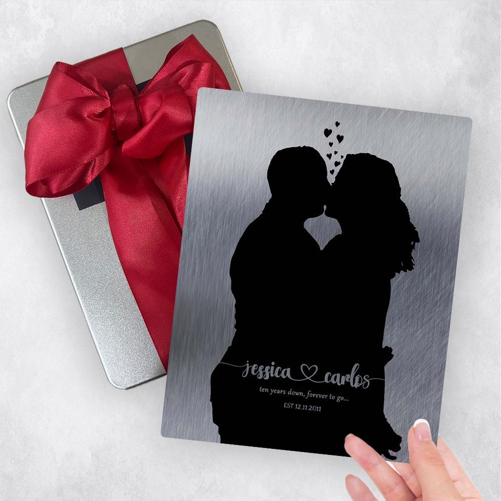 Tin Couple Silhouette 10th Anniversary Gift Delivery Box Gift for Couple TOY-1857