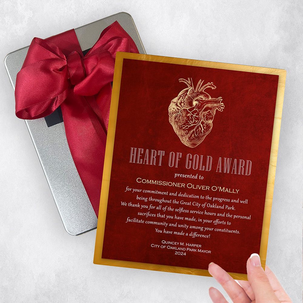 Red Tin Good Samaritan Heart Recognition Gift Delivery Box Gift for Volunteer TOY-2104