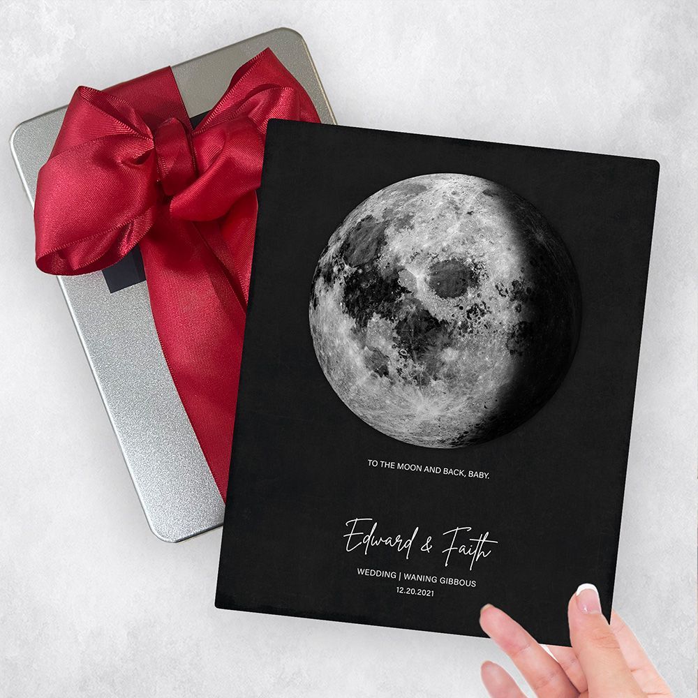 Tin To the Moon and Back Anniversary Gift Delivery Box Gift for Couple TOY-2126