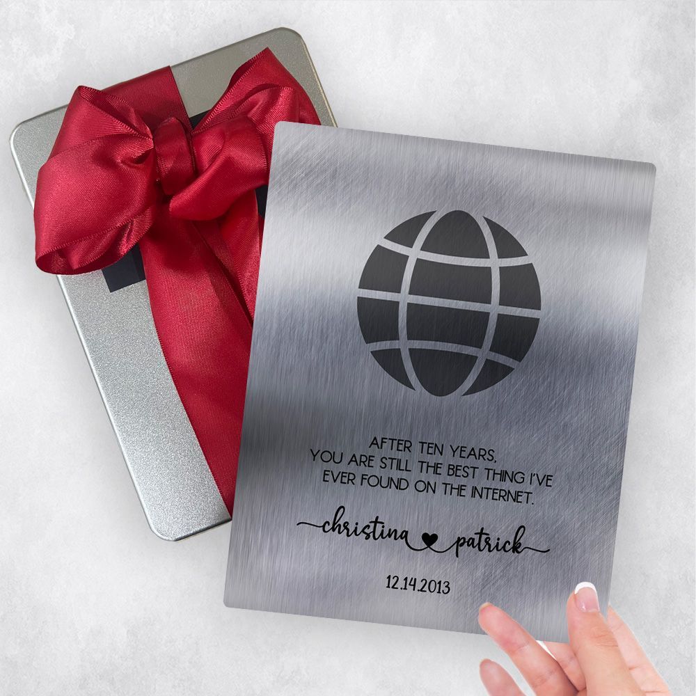 Tin Couple Silhouette 10th Anniversary Gift Delivery Box Gift for Couple TOY-1571