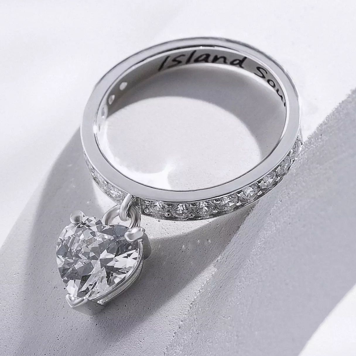 ISLAND SOUL Trillion Ring with Pendant, Silver 925