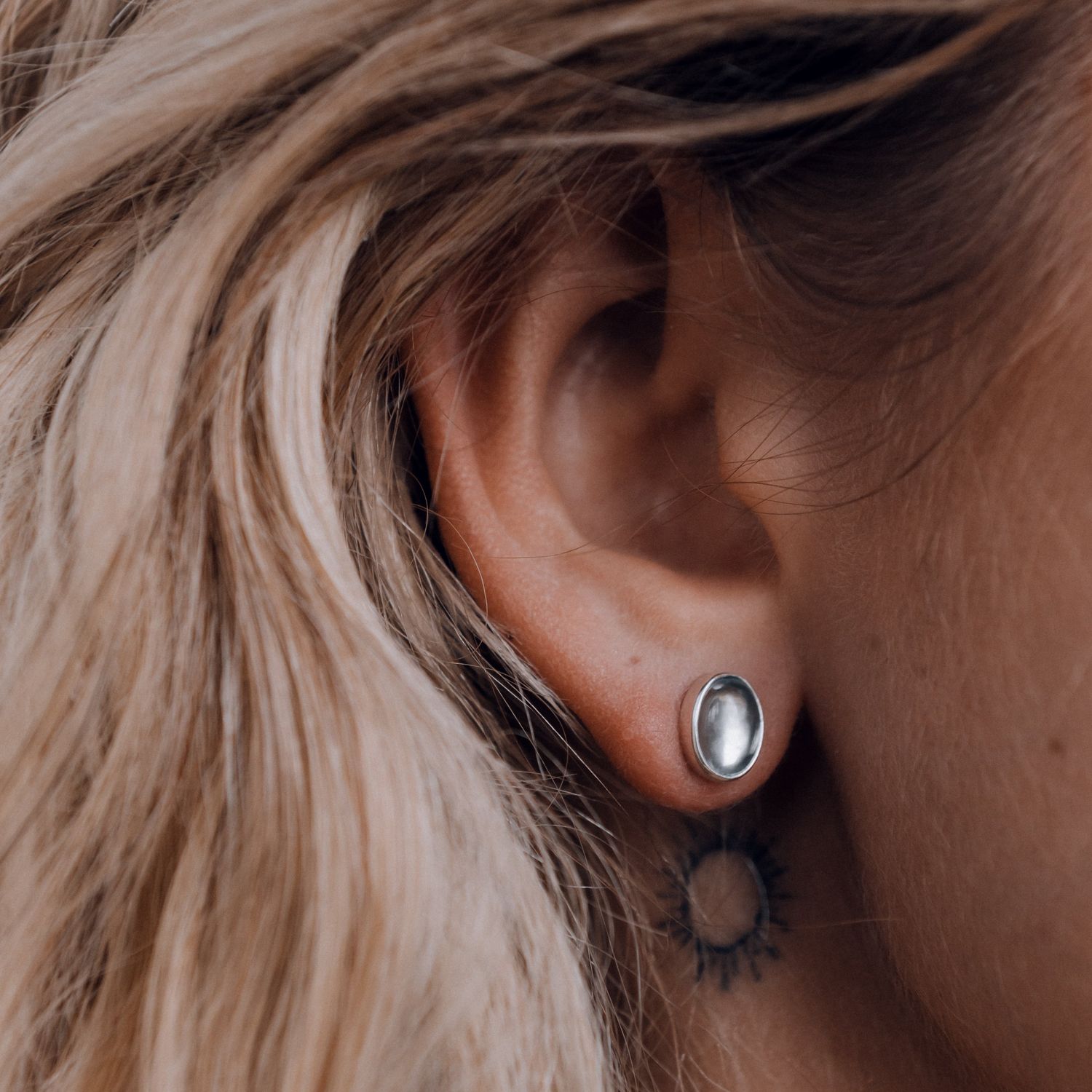 ISLAND SOUL Sky Stud Earrings with Oval Topaz, Silver 925