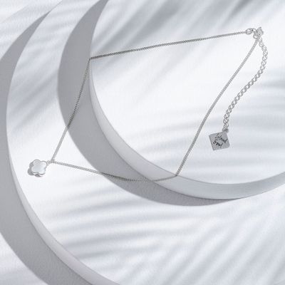 ISLAND SOUL Clover Pendant with White Mother-of-Pearl, Silver 925
