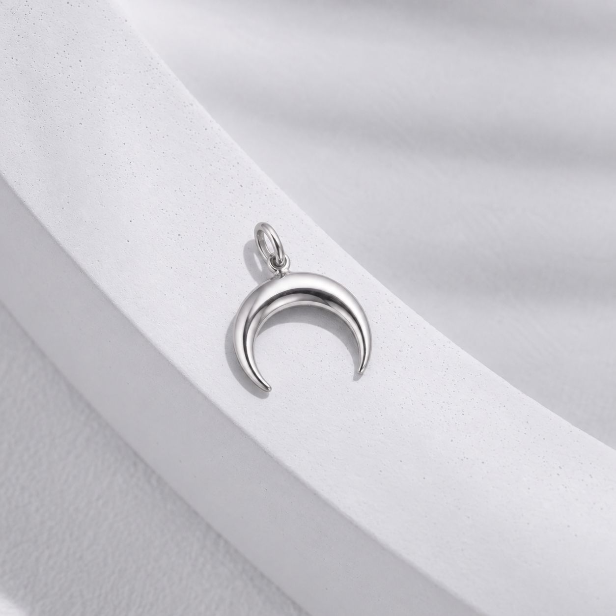 ISLAND SOUL Crescent Moon Pendant without Carabine, Silver 925