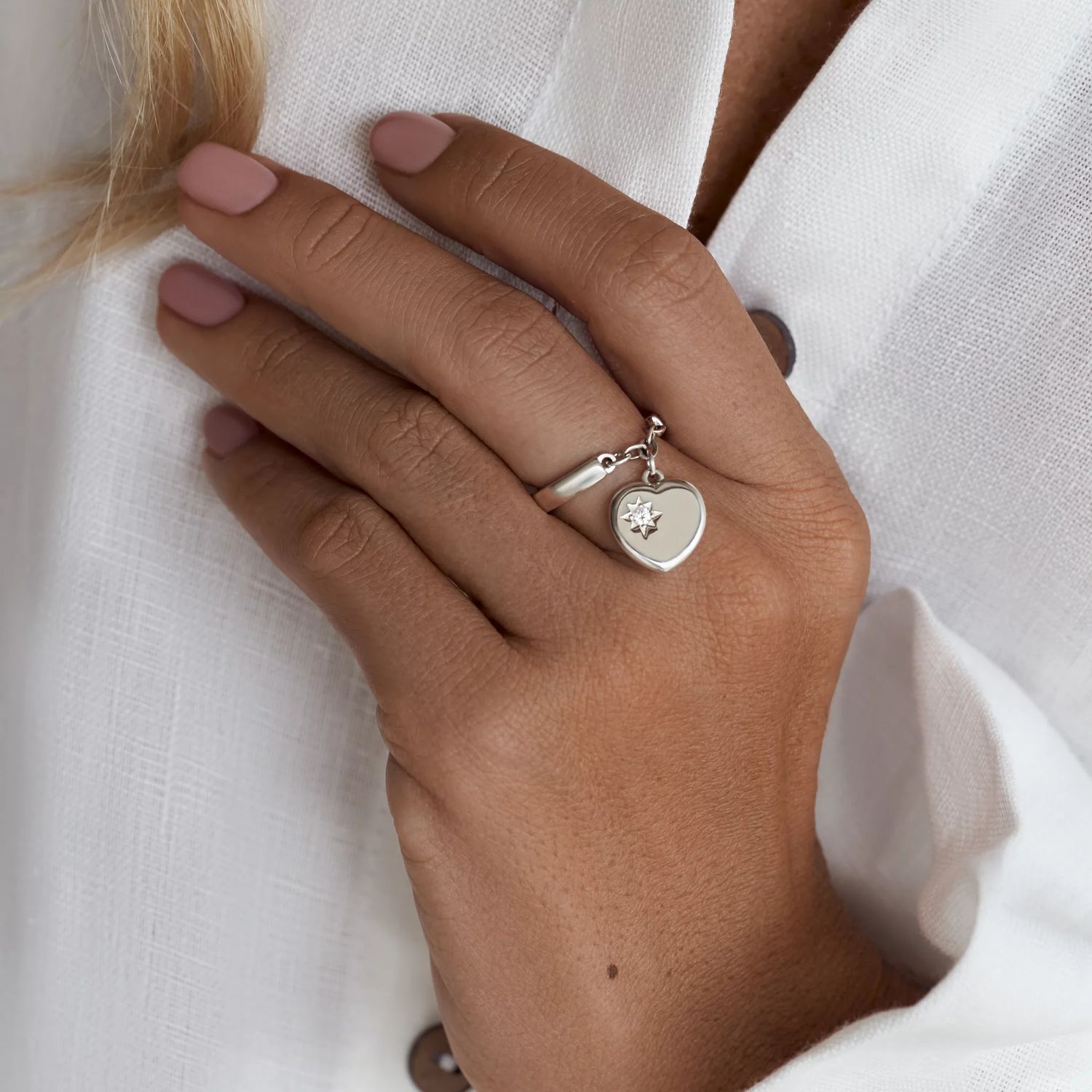 ISLAND SOUL “Only the Heart Can See” Ring with Pendant, Silver 925