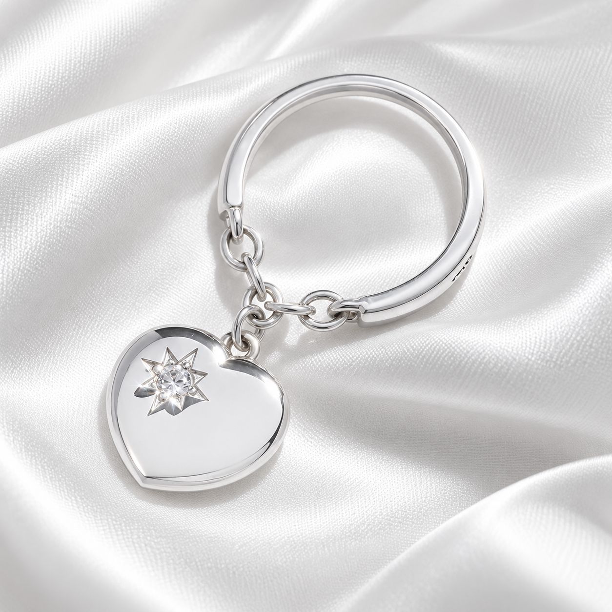 ISLAND SOUL “Only the Heart Can See” Ring with Pendant, Silver 925