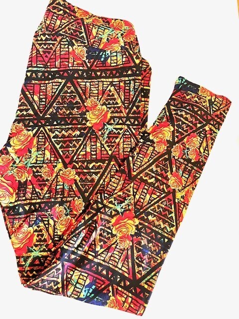 Multiple Roses Tall And Curvy Buttery Soft Legging
