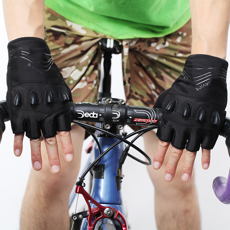 New Bicycle Gloves LED Light Riding Gloves SOS Flashlight Night Fishing Lighting Mountaineering, Size: S, Color: Black