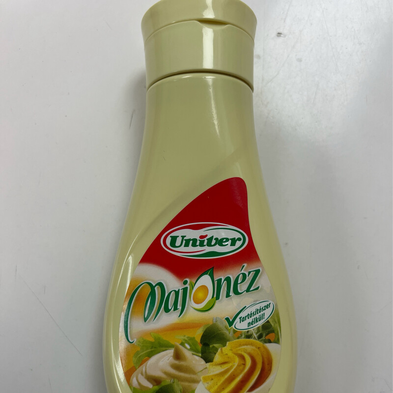Univer Mayonez