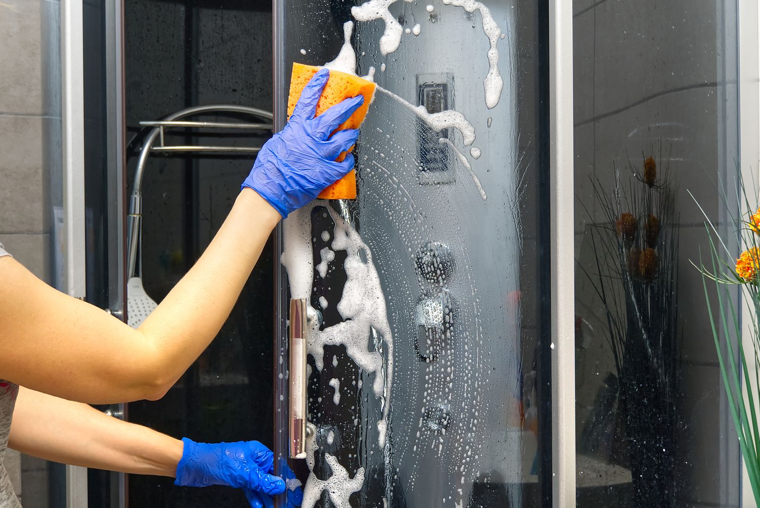 EXEMPLE. Kit de renforcement des cheveux pour hommes : shampooing + après-shampooing + sérum de croissance des cheveux