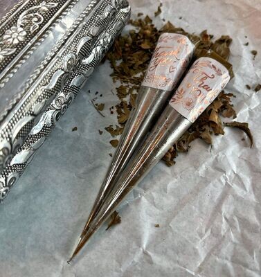 2 conetti di henné