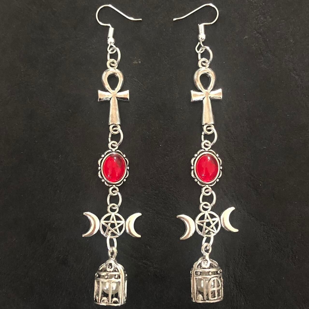 Pentagram Pearl Whispers Gothic Earrings
