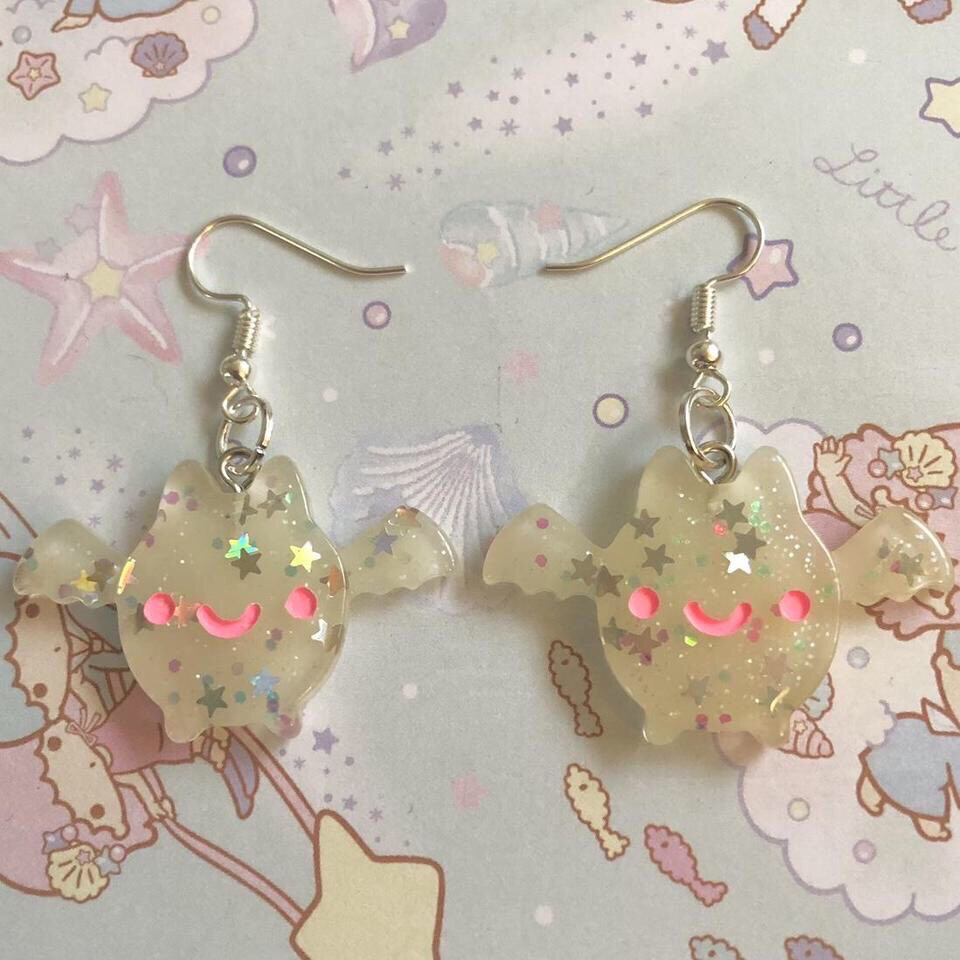 Pastel Goth Sparkly Bats Earrings (White)